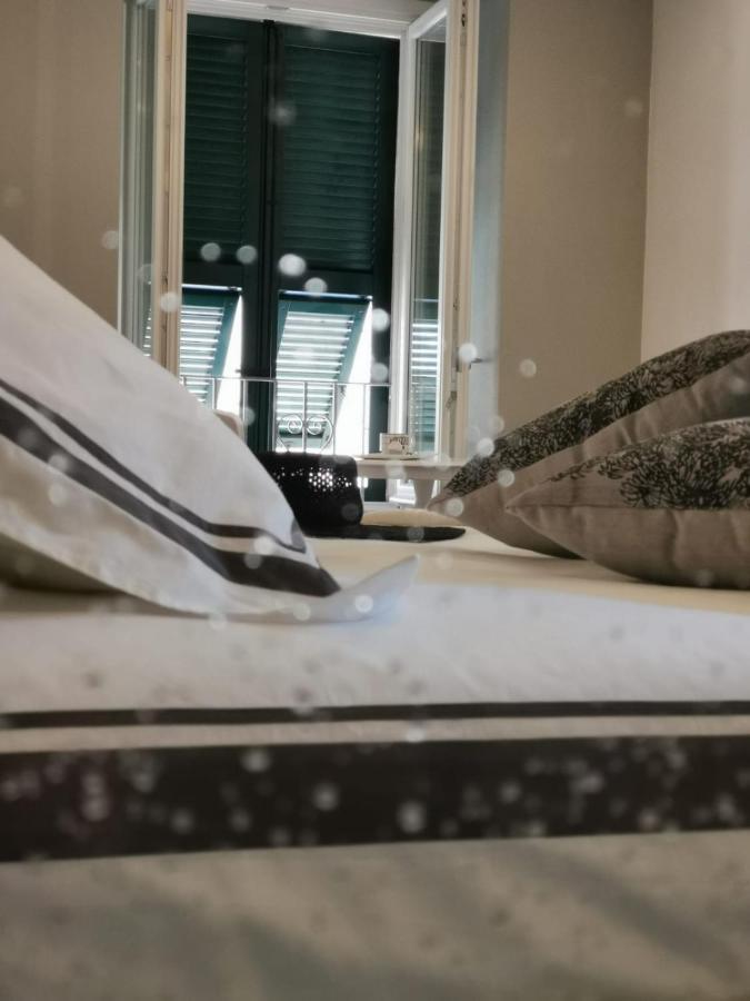 Vernazza Luxury Apartment Екстериор снимка
